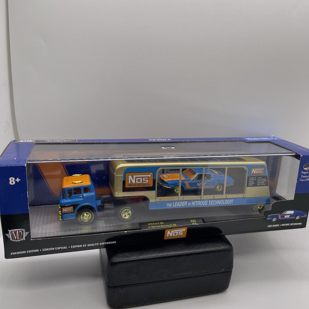 M2 Hauler Chase 1970 Ford C-100 & 1968 Ford Mustang GT 390 NOS