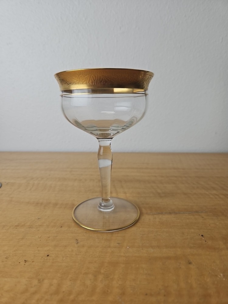 Ransgil Rambler Rose Champagne Coupe Glass with Elegant Gold Rim  