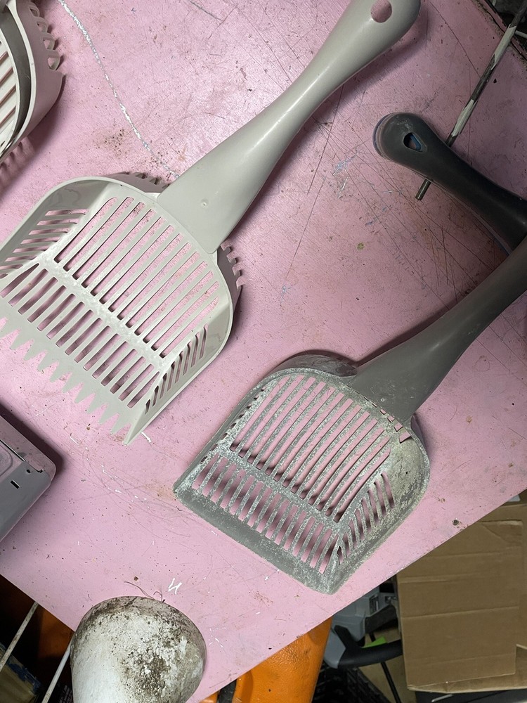 14x6 Grey Cat Litter Scooper Sell 2