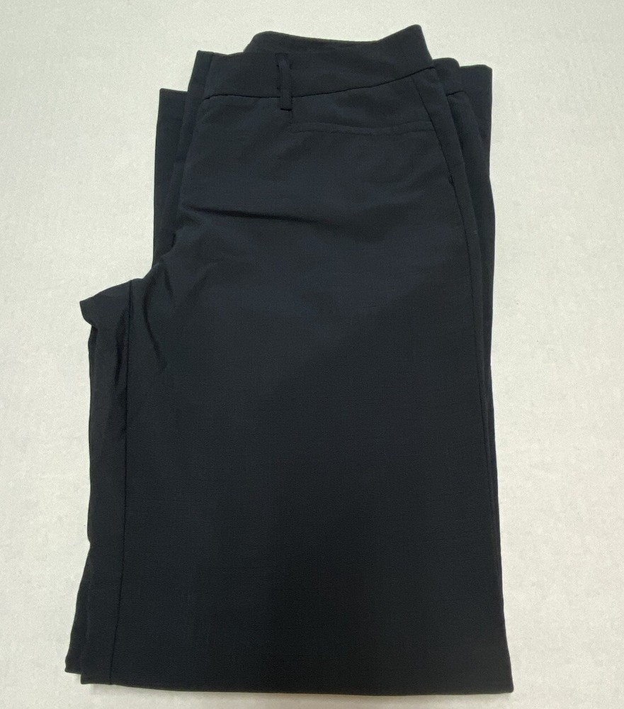 Modern fit women's size 6 navy blue dress pants by APT. 9