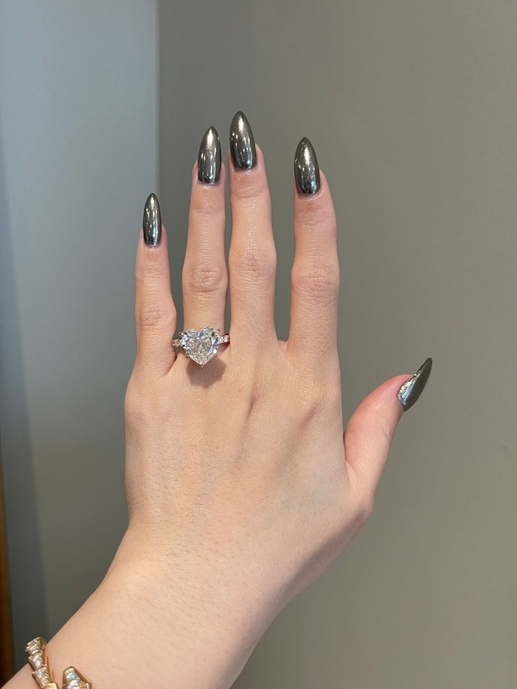 7CT Heart Moissanite Solitaire in 925 Silver for Your Beloved