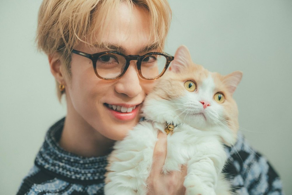 Itsuki & Mars Photo Book “Title Undetermined” form JP