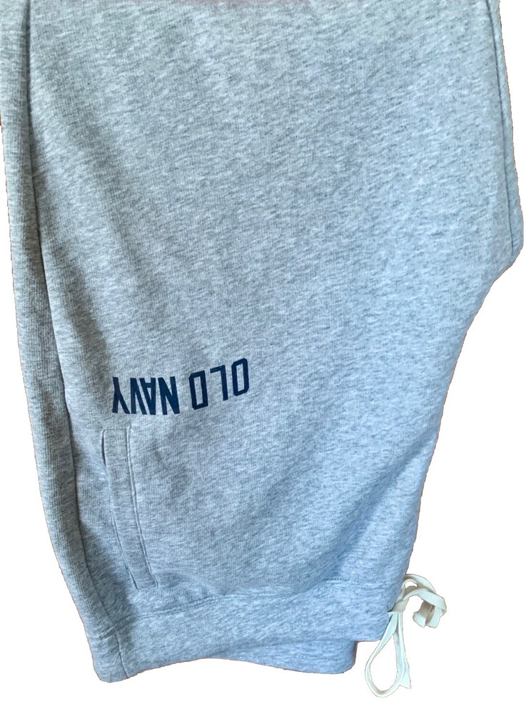 Unisex XL Cozy OLD NAVY Sweat pants. Heather Grey w Navy Blue embriodered logo.