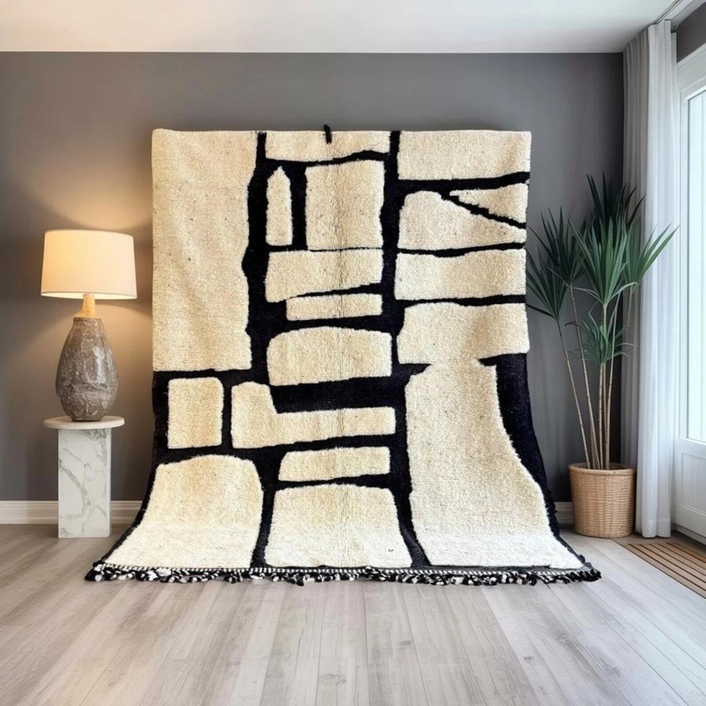 Handwoven Moroccan Berber Wool Rug Color Black and White Handmade Carpet Rug