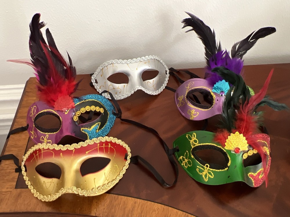 New Mardi Gras Halloween New Years Masquerade Eyes Wide Masks Lot of 5  AAA-image