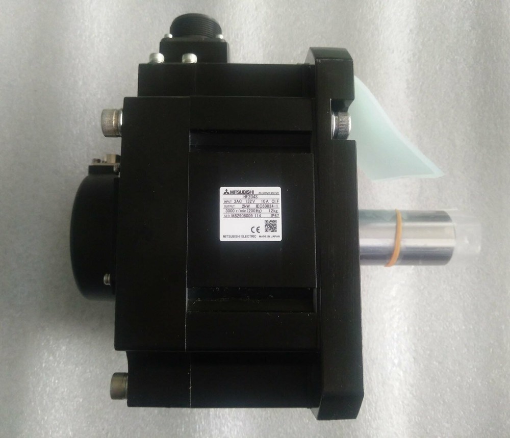 1PC MITSUBUSHI HF204S AC Servo Motor New In Box Expedited Shipping #A6-37