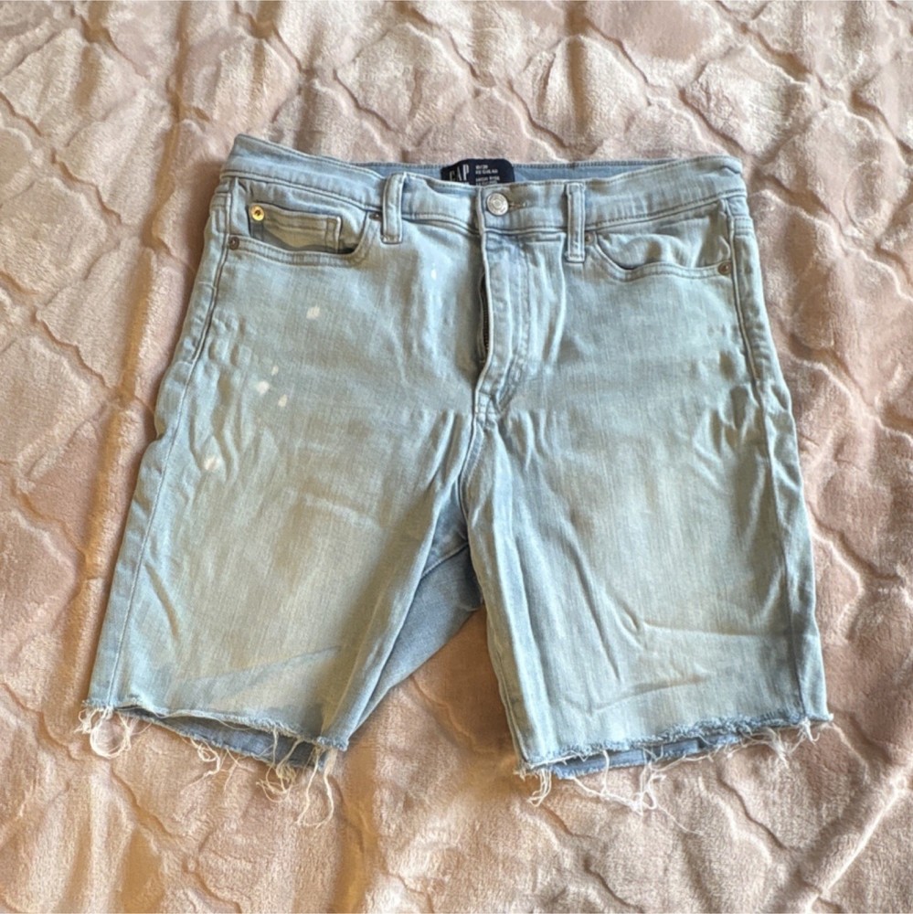GAP Women's High Rise Legging Cut Off Denim Shorts Light Blue Size 10