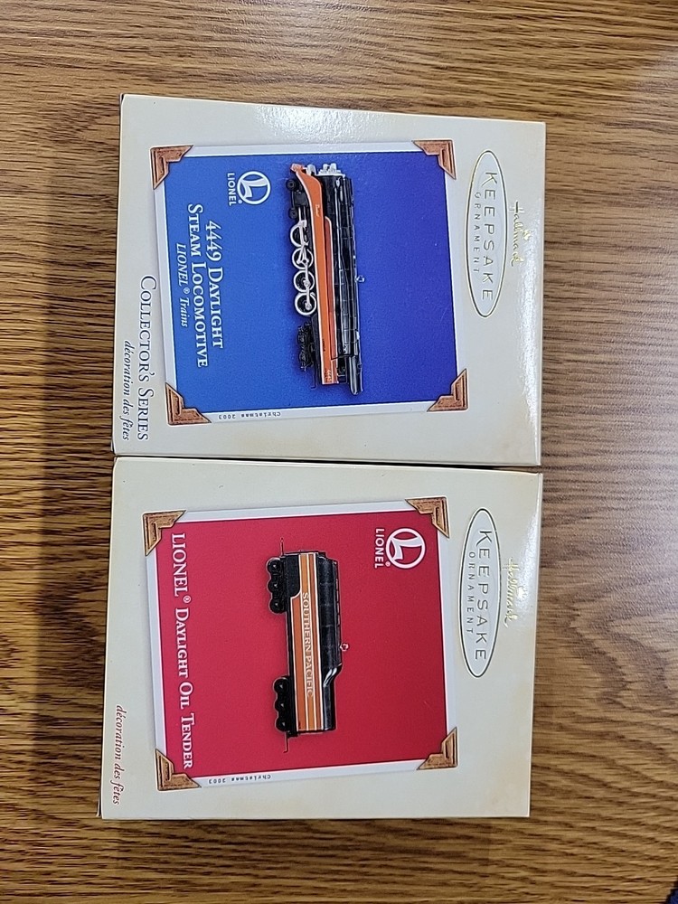 2003 Hallmark Lionel Daylight Oil Tender & Steam Locomotive Ornaments