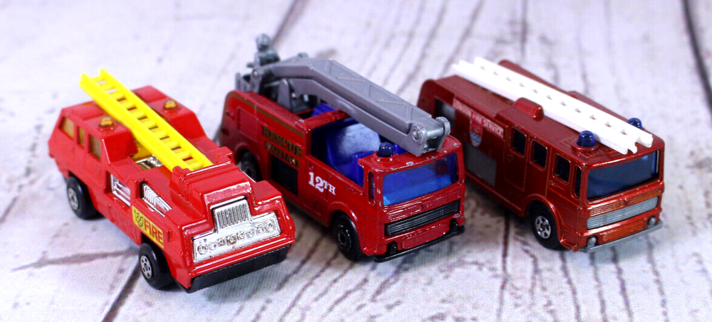 Matchbox Lesney FIRE ENGINE TRUCK LOT 1969 1975, 1981 Die Cast Cars