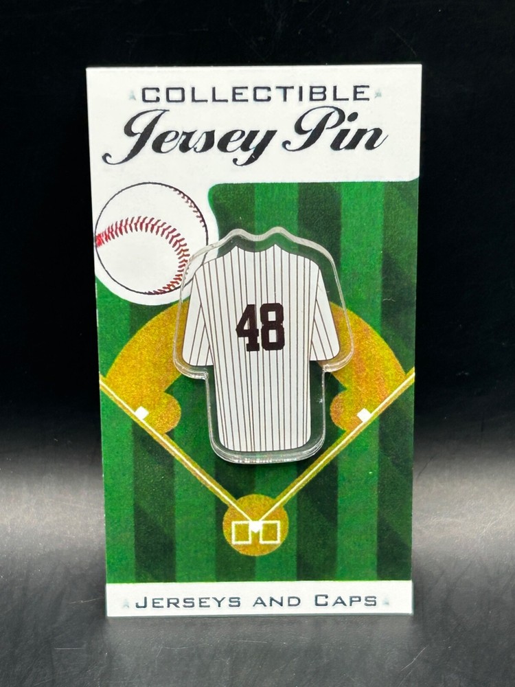 New York Yankees Anthony Rizzo jersey lapel pin-Bronx Bombers-Numbah 48