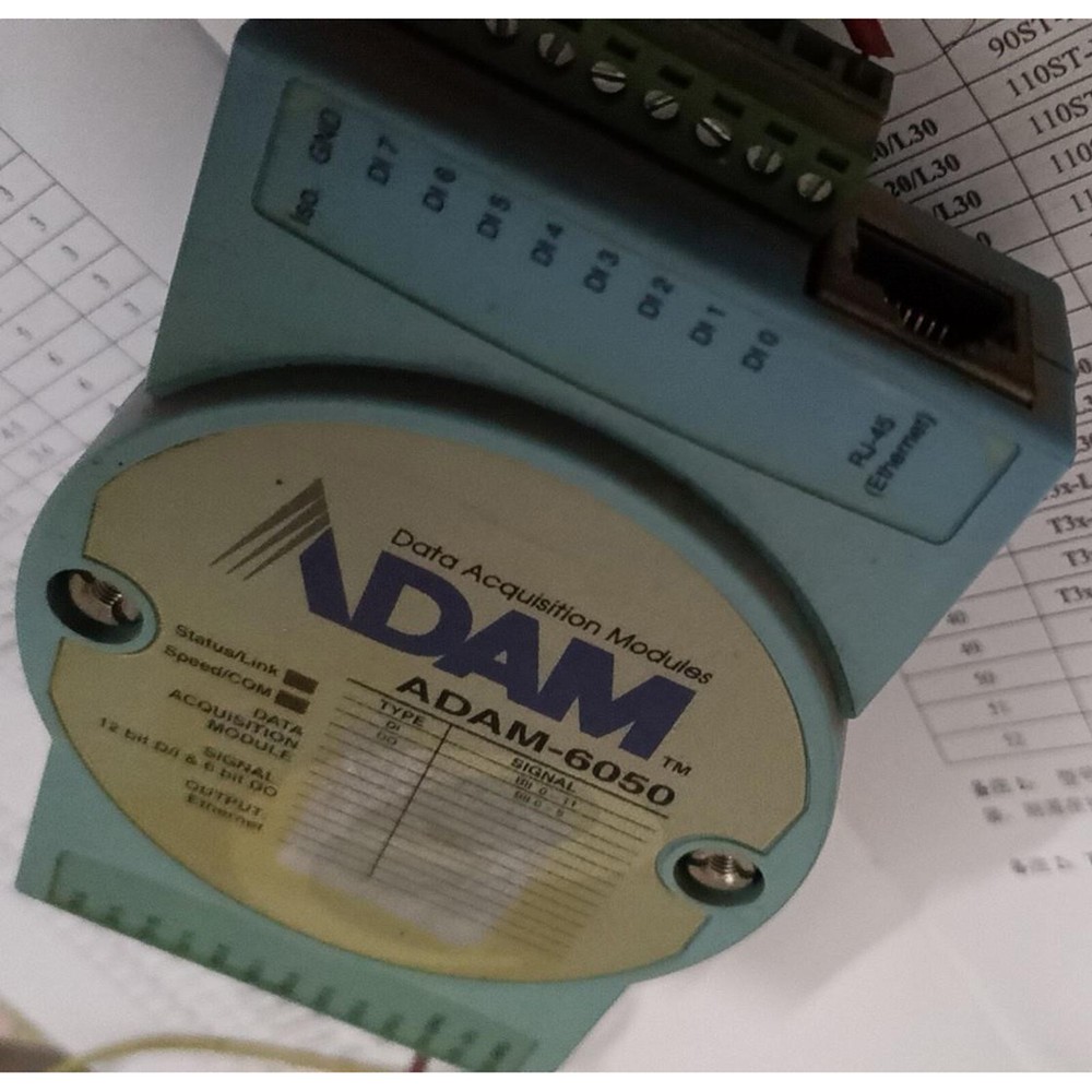 1pcs used Advantech ADAM-6050 18-channel I/O digital module Free shipping