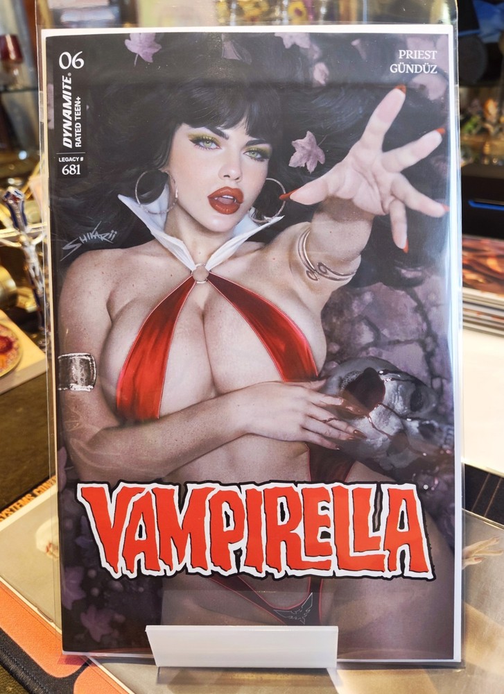 Vampirella #6 616 Comics USA Retailer Exclusive Shikirii Variant Limited To 500