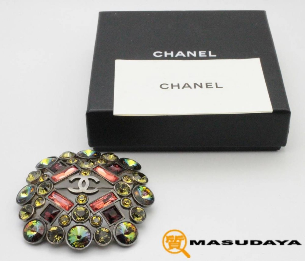 CHANEL Cocomark multi-stone pendant brooch in vibrant colors