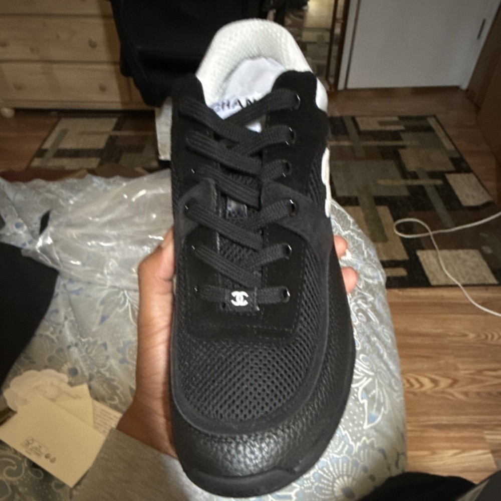 CHANEL Black White Logo Lace Up Women's Low Top Sneakers G33726