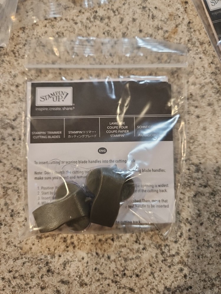 Stampin’ Up! Trimmer Retired Paper Cutter Refill Cutting Blades Pack of 2