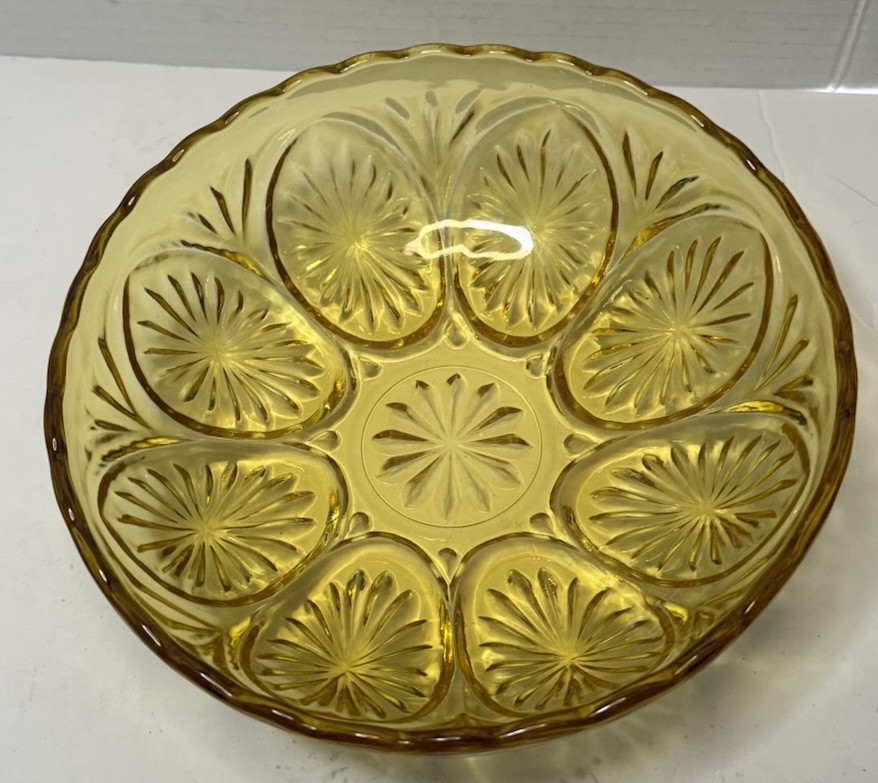 VTG Indiana Glass Gold Sunburst Pattern 8 Inch Serving Bowl