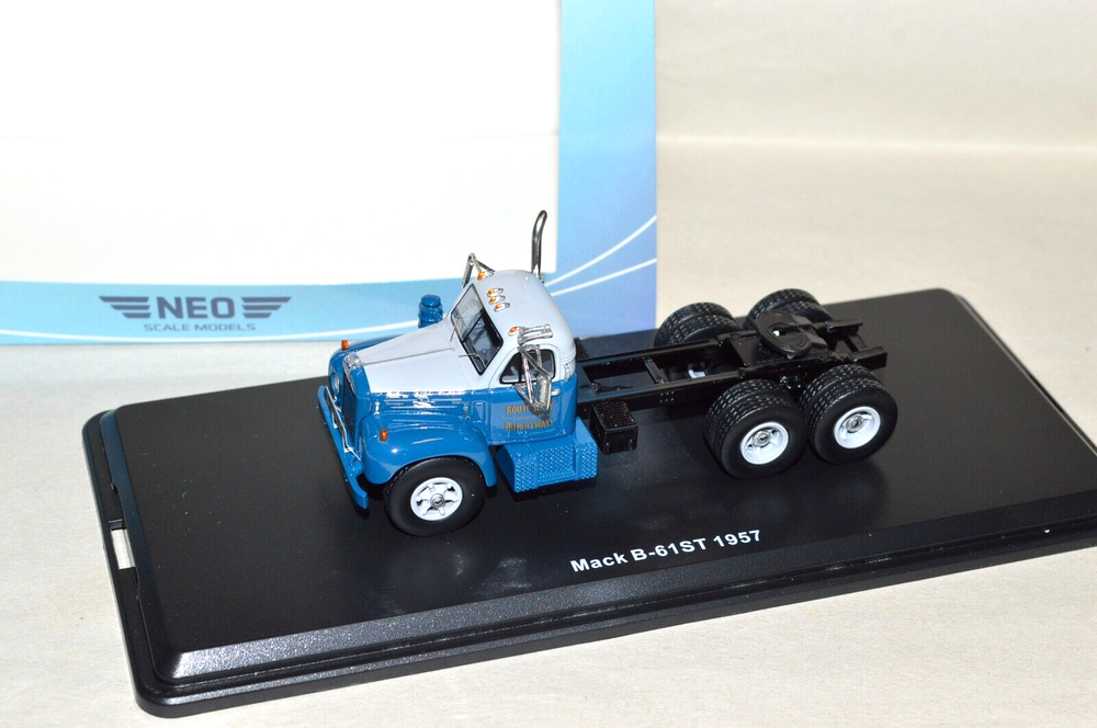 1:64 Neo Scale Models Mack B-61ST 1957 truck tractor Route Sixty Freightways