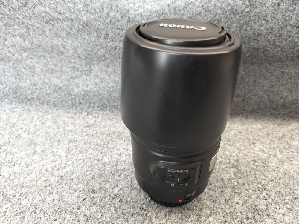 Canon EF 75-300mm F4-5.6 IS USM Telephoto Zoom Lens for DSLR Cameras  