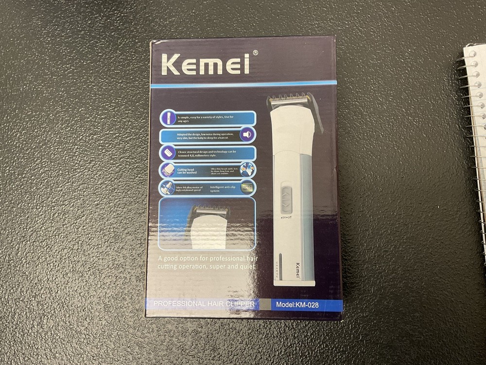 KEMEI KM-028 Hair Beard Body Trimmer Clipper Shaving System Rechargeable -Lot101