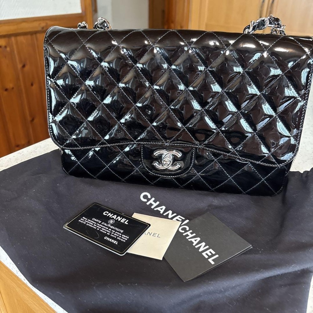 Chanel Matelasse Chain Shoulder Bag in Black Patent with Silver Metalware