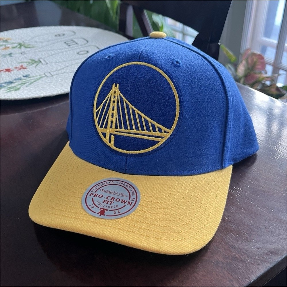 Golden State Warriors Mitchell & Ness Snapback Hat BRAND NEW NEVER WORN