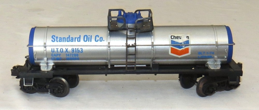Lionel O Gauge UTOX 9153 Chevron Standard Oil Co 1-74 Tank Car