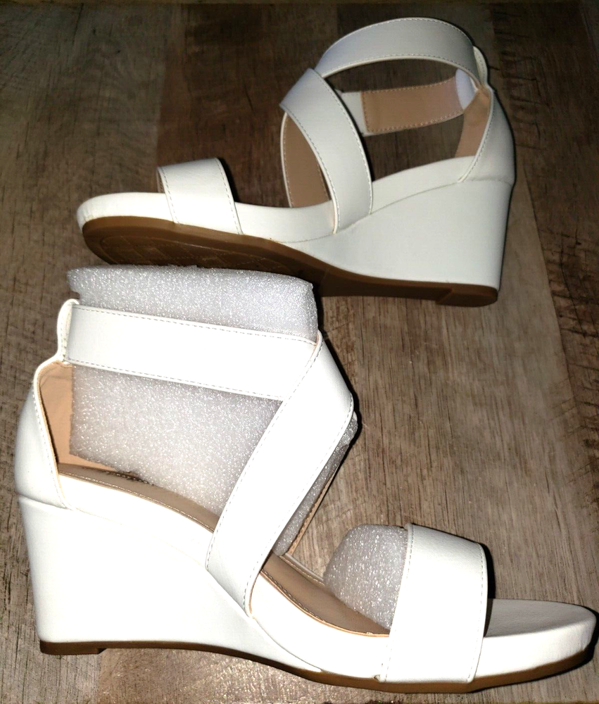 New Women’s White Wedge Heel Strappy Sandals Size 7 Perfect for Summer Wear Brand NIB