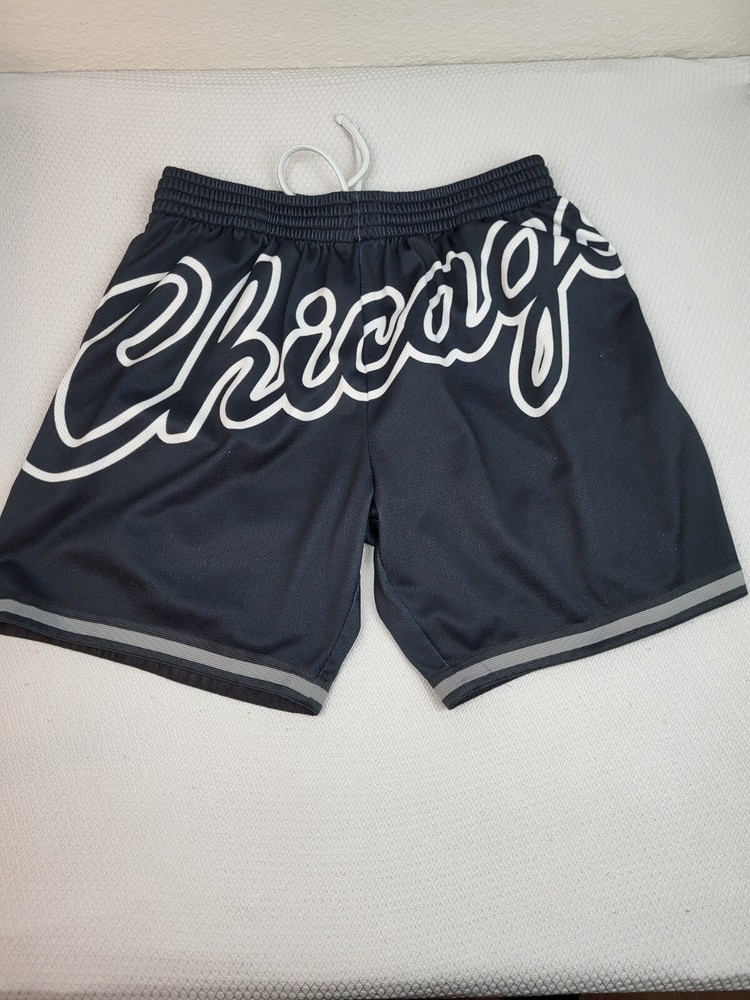Mitchell & Ness Chicago Bulls Shorts Extra Large Mens Black Hardwood Classic