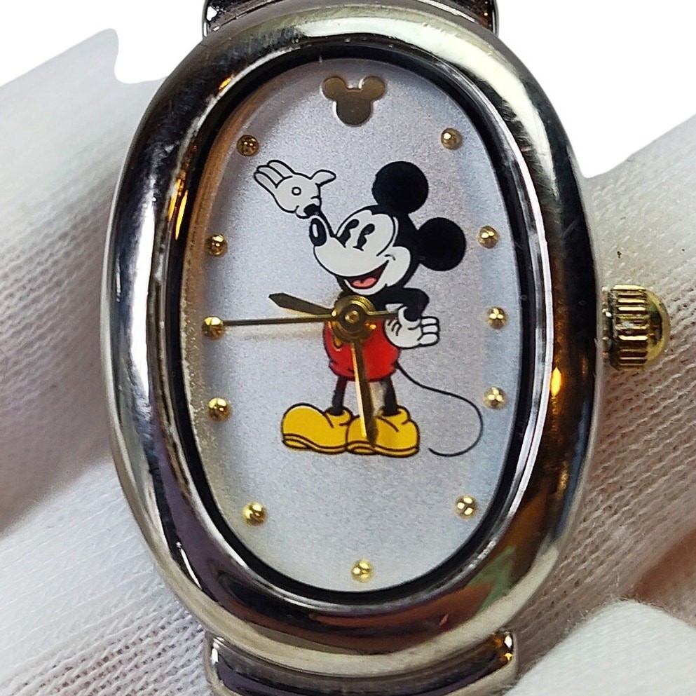 Disney Store Mickey Mouse Oval Watch Two Tone Gold Silver Bracelet