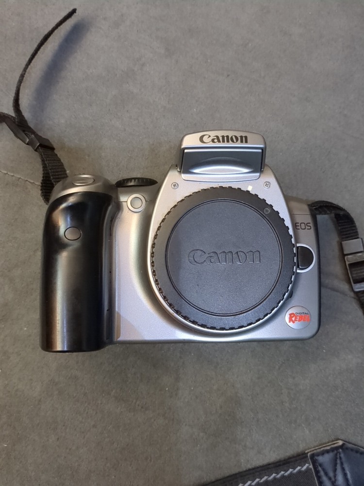 Canon Rebel EOS DS6041 300D 6.3MP Digital SLR Camera Body Strap Manual No Batt.