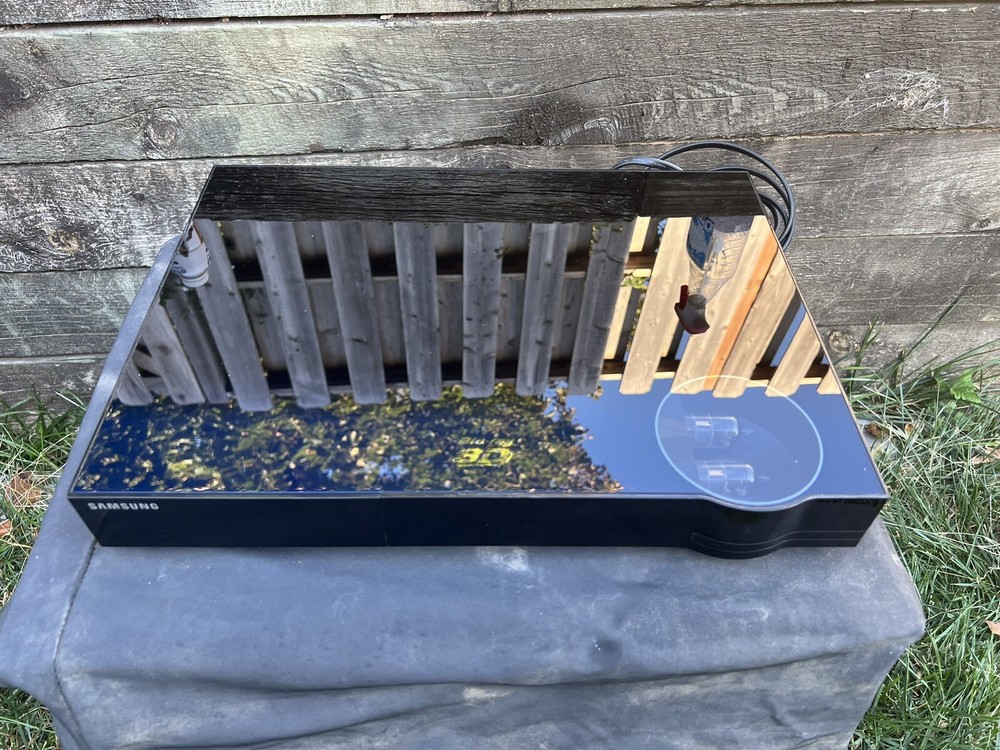 Samsung HT-E6500W 3D Blu-Ray DVD Player 5.1 Home Theatre Blu-Ray Receiver