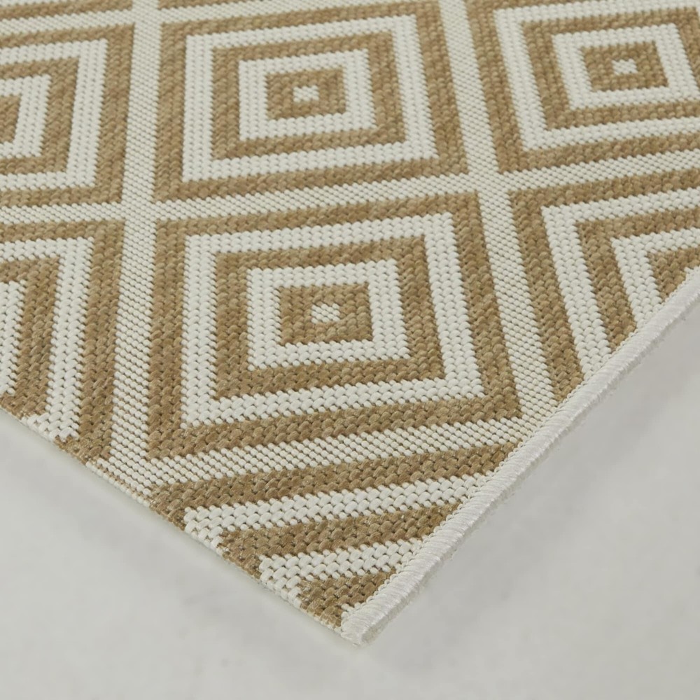 Amador Geometric Indoor/Outdoor Area Rug Tan 7'10