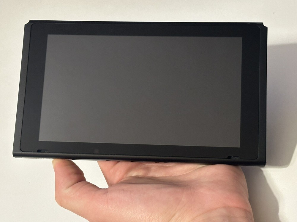 Nintendo Switch V2 TABLET ONLY HAC-001(01) 9/10 CONDITION Free Shipping