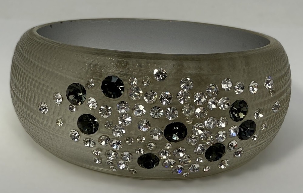 Alexis Bittar Carved Silver Frosted Lucite w Swarovski Crystal Hinged Bracelet