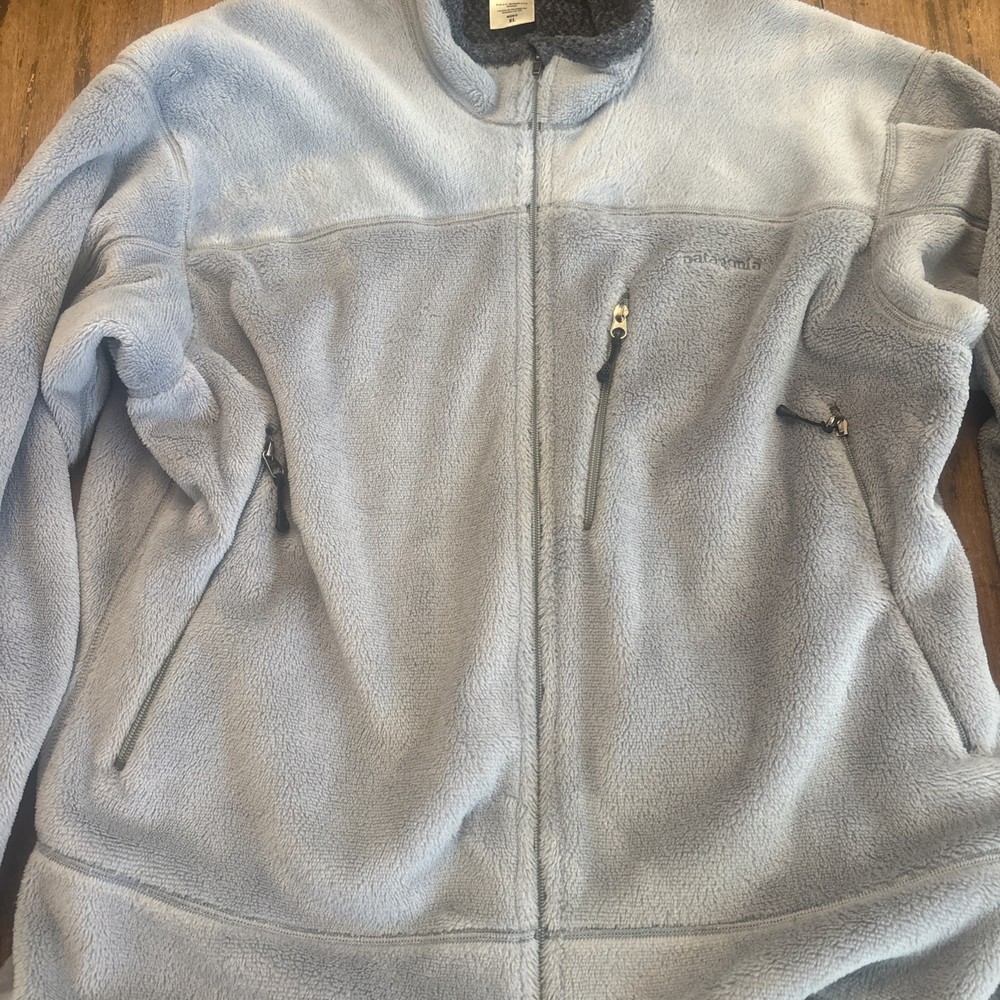 Patagonia R4 Regulator Fleece Size XL Grey
