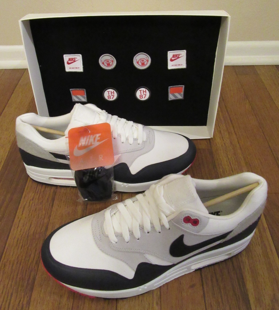 Nike Air Max 1 V SP Patch Paris Size 11.5 White Obsidian 704901 146 New NIB 2015