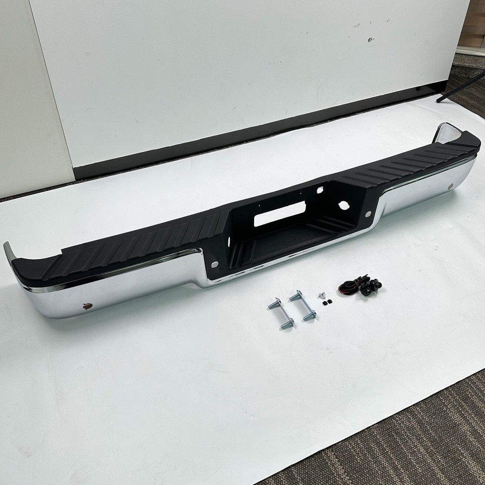 Parachoques trasero cromado para Ford F-150 2004-06 con conjunto de sensor de objeto trasero