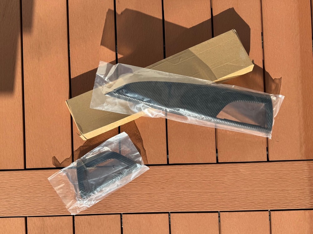 ABS Carbon Fiber Car Dashboard Side Air Outlet Panel Trim Cover For BMW 1 Series