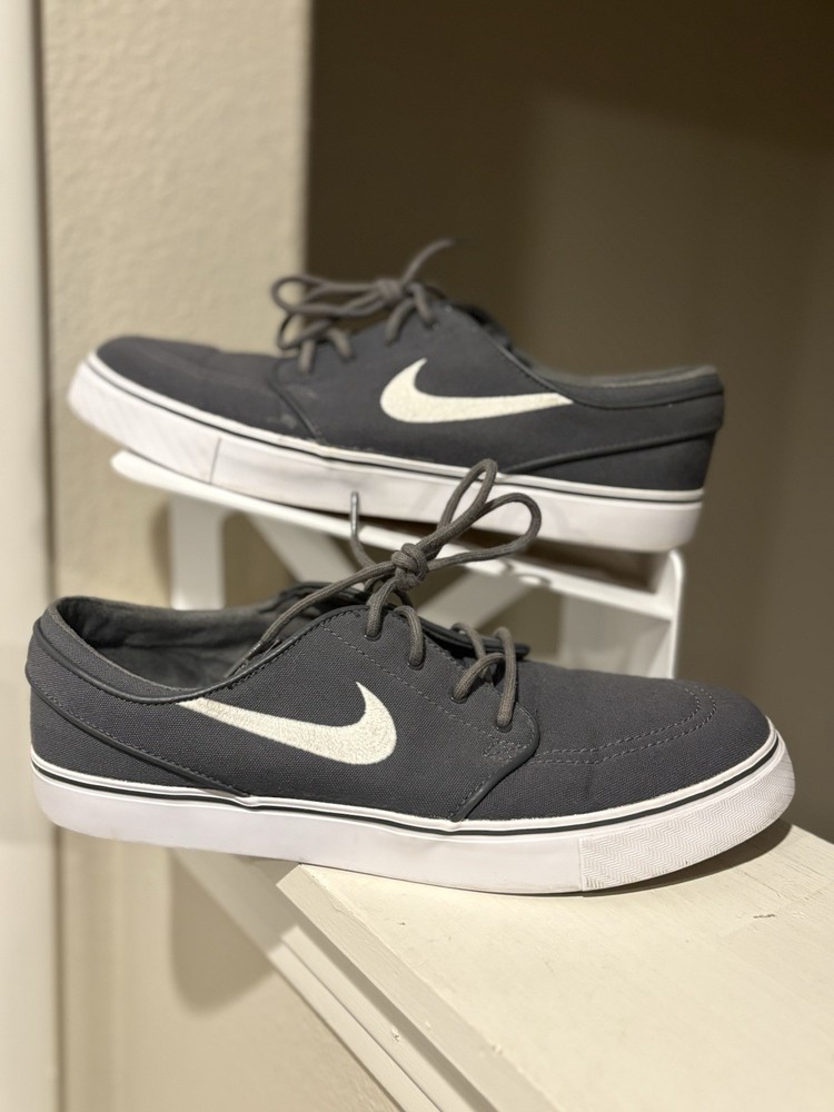 Nike SB Zoom Stefan Janoski Shoes Men's 10 Gray Skateboarding Canvas 615957-027