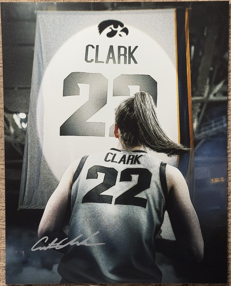 Caitlin Clark Signed Photo, 8x10 With COA, Rookie Of The Year, College, WMBA