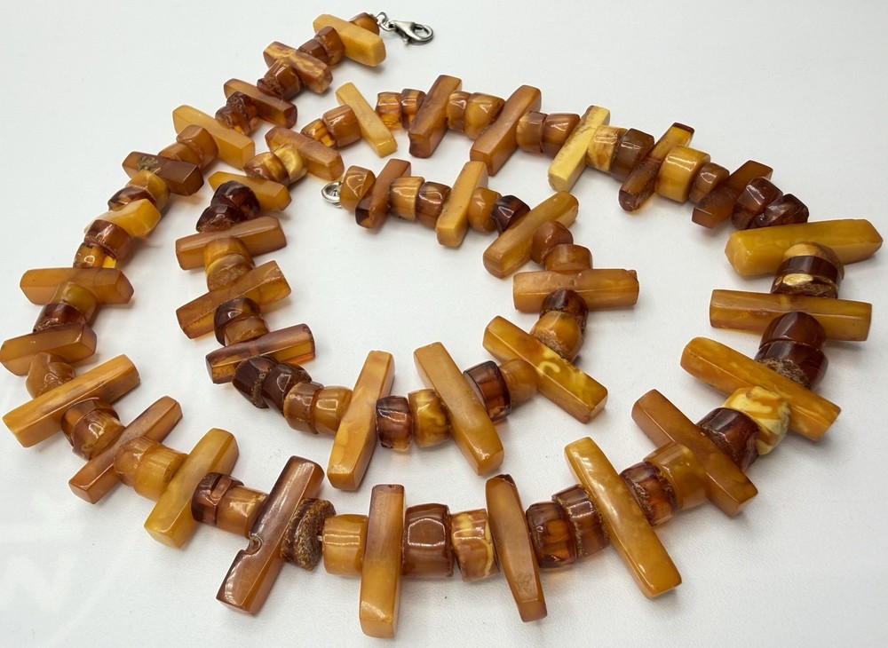 VTG Natural Baltic Butterscotch Egg Yolk Amber Modernist Necklace 925 Clasp