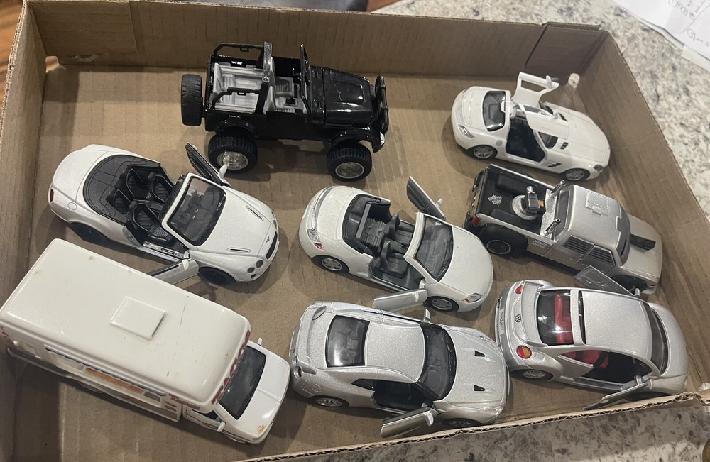 Kinsmart Welly Pullback Diecast Cars Lot of 7 vintage cars