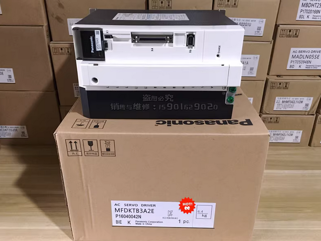 New In Box Panasonic MFDKTB3A2E AC Servo Driver