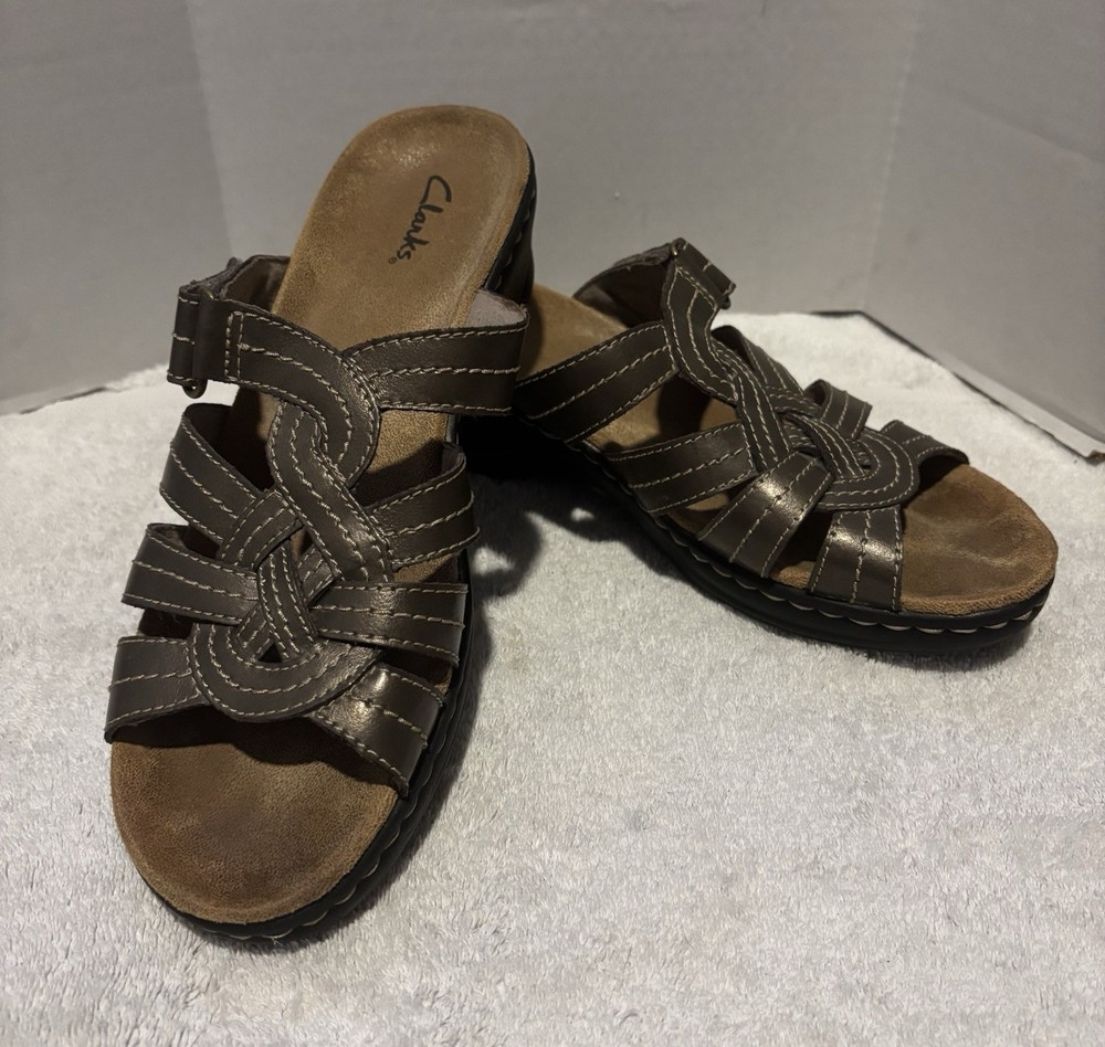 Clarks Leather Metallic Wedge Sandals Adjustable Size 9.5 M Brown