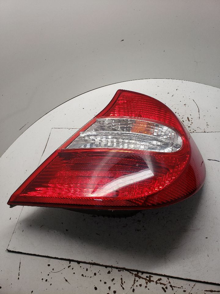 Passenger Right Tail Light Fits 02-04 CAMRY 1280477