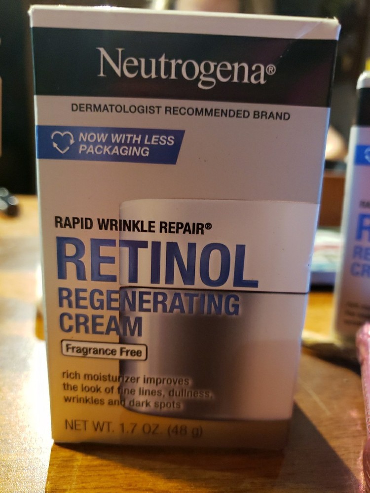 Neutrogena Rapid Wrinkle Repair Regenerating Cream 1.7 Oz Anti-Aging Moisturizer  