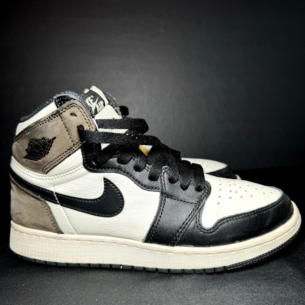 Size 6 - Nike Air Jordan 1 Retro High OG GS Dark Mocha Men's Shoes - Ships Now