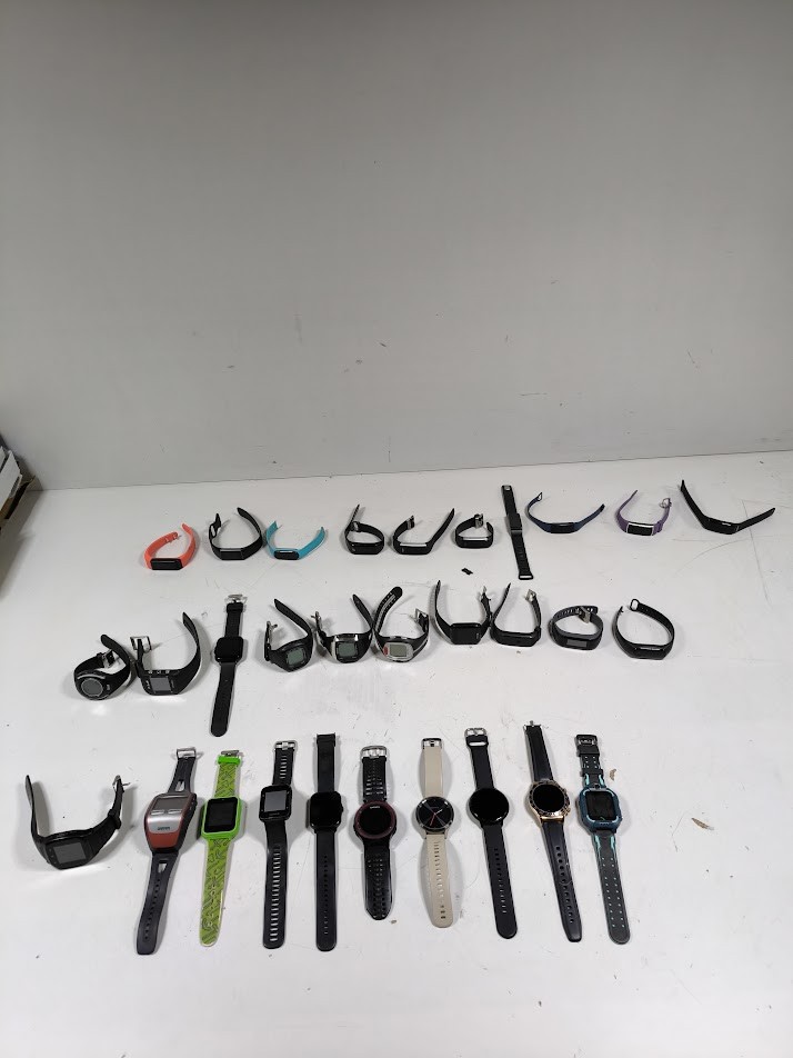 30 Mixed Untested Smartwatches - No Chargers Included