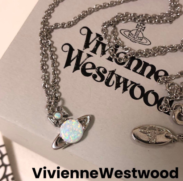 Vivienne Westwood Isabelitta Opal Orb Pendant Bas Relief Necklace with Box