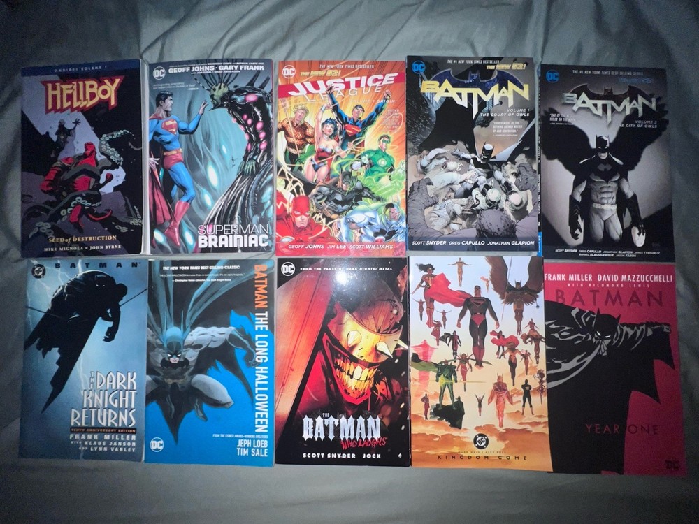DC Comics Pre-Owned Lot of 10 Comic Books Paperback